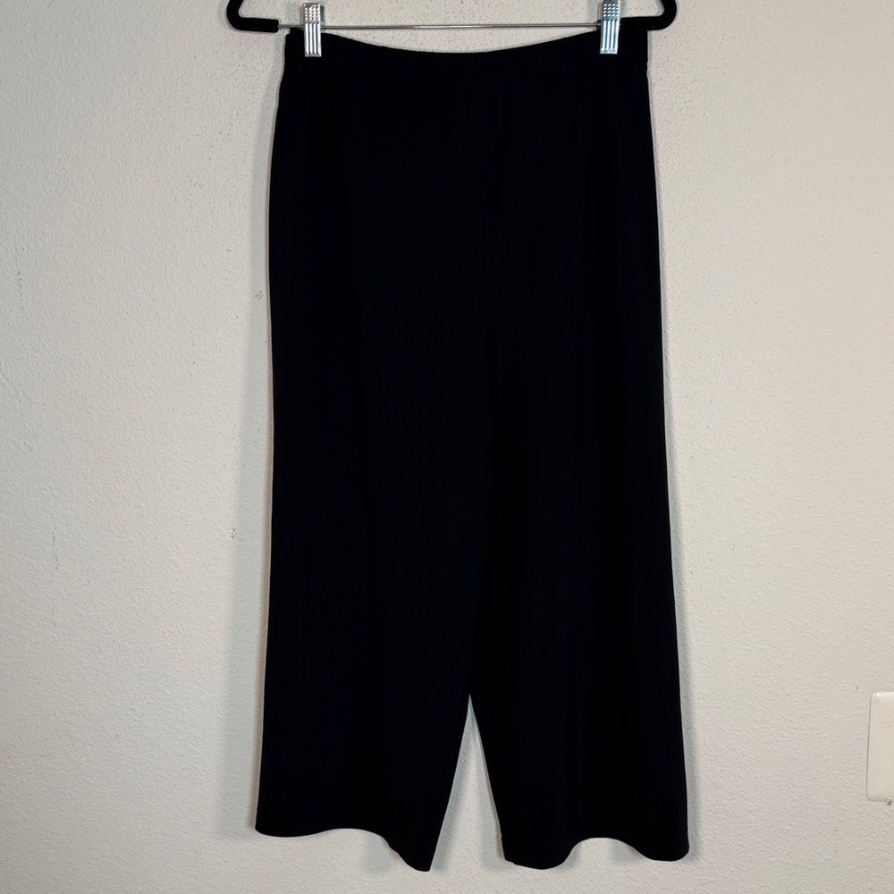 OSKA Elegant Black Women's capri pants size 5 Large